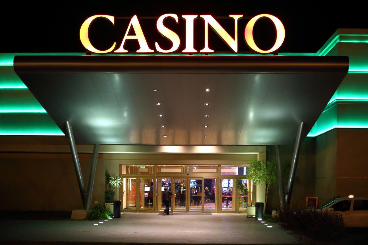 Hotel Y Casino Del Rio - General Roca Εξωτερικό φωτογραφία